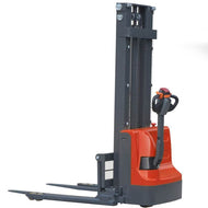 Fully Powered Straddle Stacker