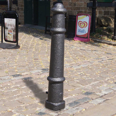 Heritage Bollard