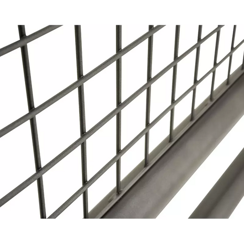 Horizon Railing with Polished Steel End Cap