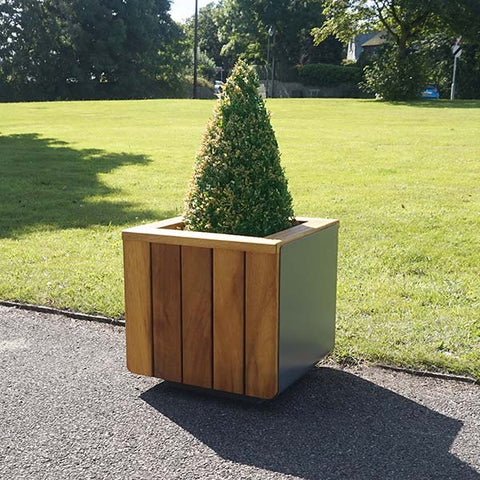 Iroko Planter