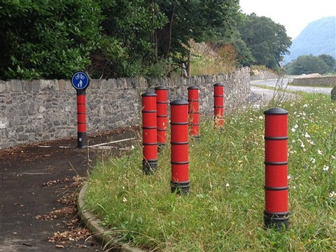 Small Legacy Highlight Bollard