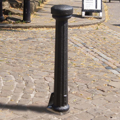 Midi Grooved Bollard