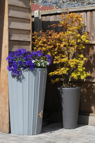 Mini Garden Water Butt & Planter