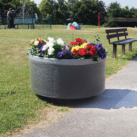 Round Victorian Planter