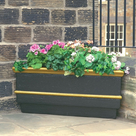 Victorian Style Triangle Planter